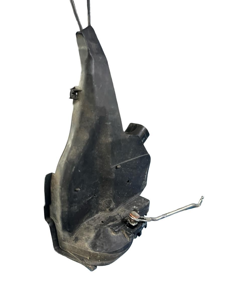 Broasca usa dreapta spate TOYOTA RAV 4 II _A2_ 2000 - 2005 – foto 3