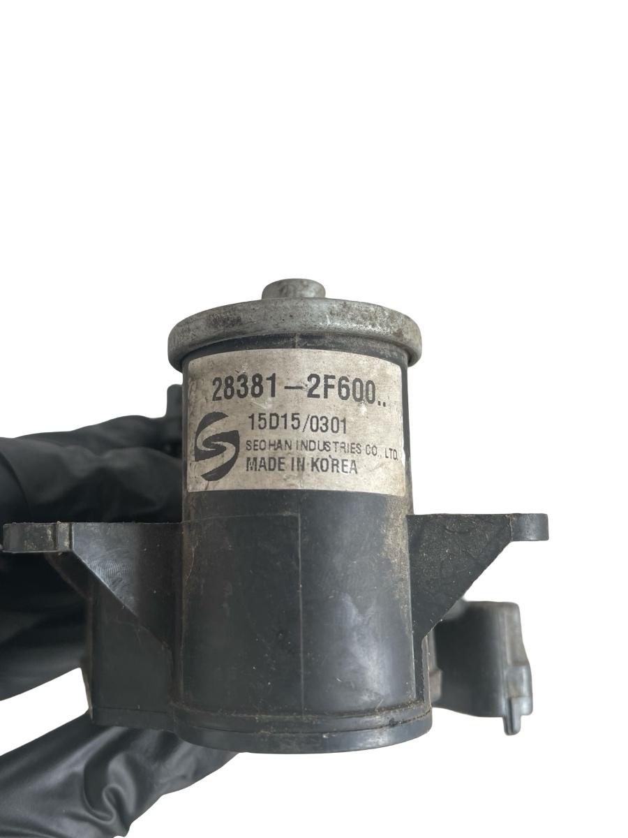 Actuator/motor clapeta galerie de admisie HYUNDAI TUCSON III TLE  2015 - > 1.7CRDI  28381-2F600 – foto 2