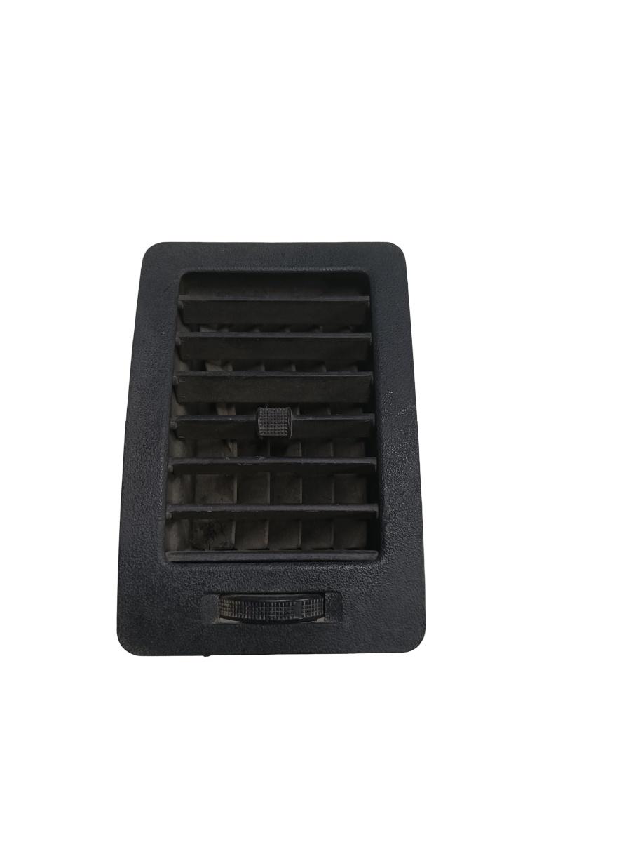 Grila  ventilatie  TOYOTA HILUX VII Pickup _N1_, _N2_, _N3_ 2004 - >