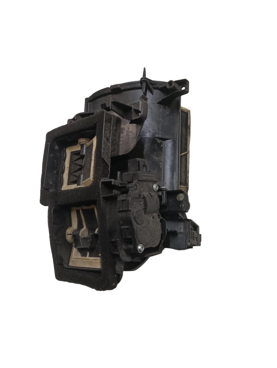 Tunel aerisire BMW 7 V F01, F02, F03, F04 2008 - 2015