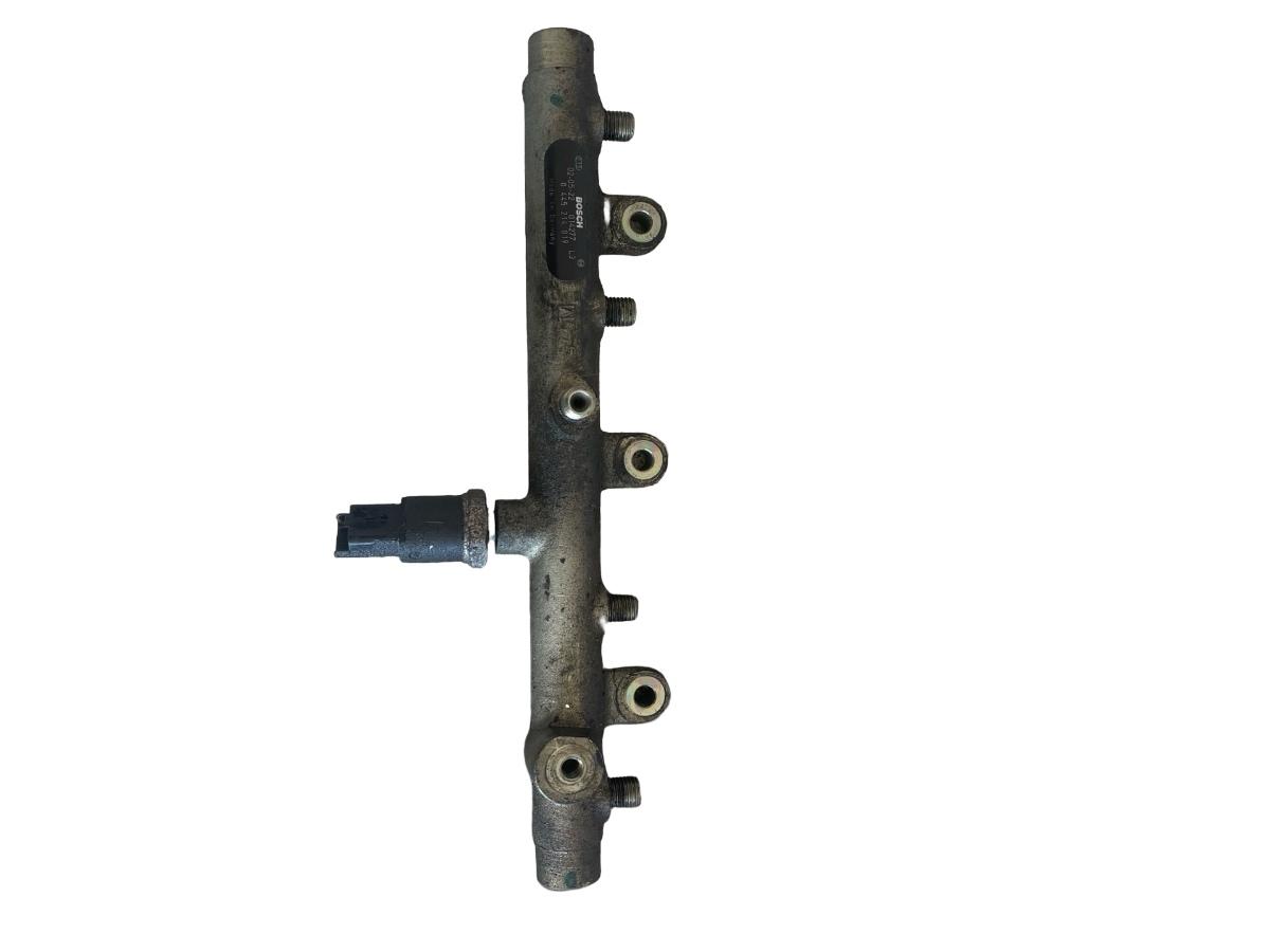 Rampa injectoare PEUGEOT 206 Hatchback 2A/C 1998 - > 2.0 HDI 90 RHY (DW10TD) 0445214019