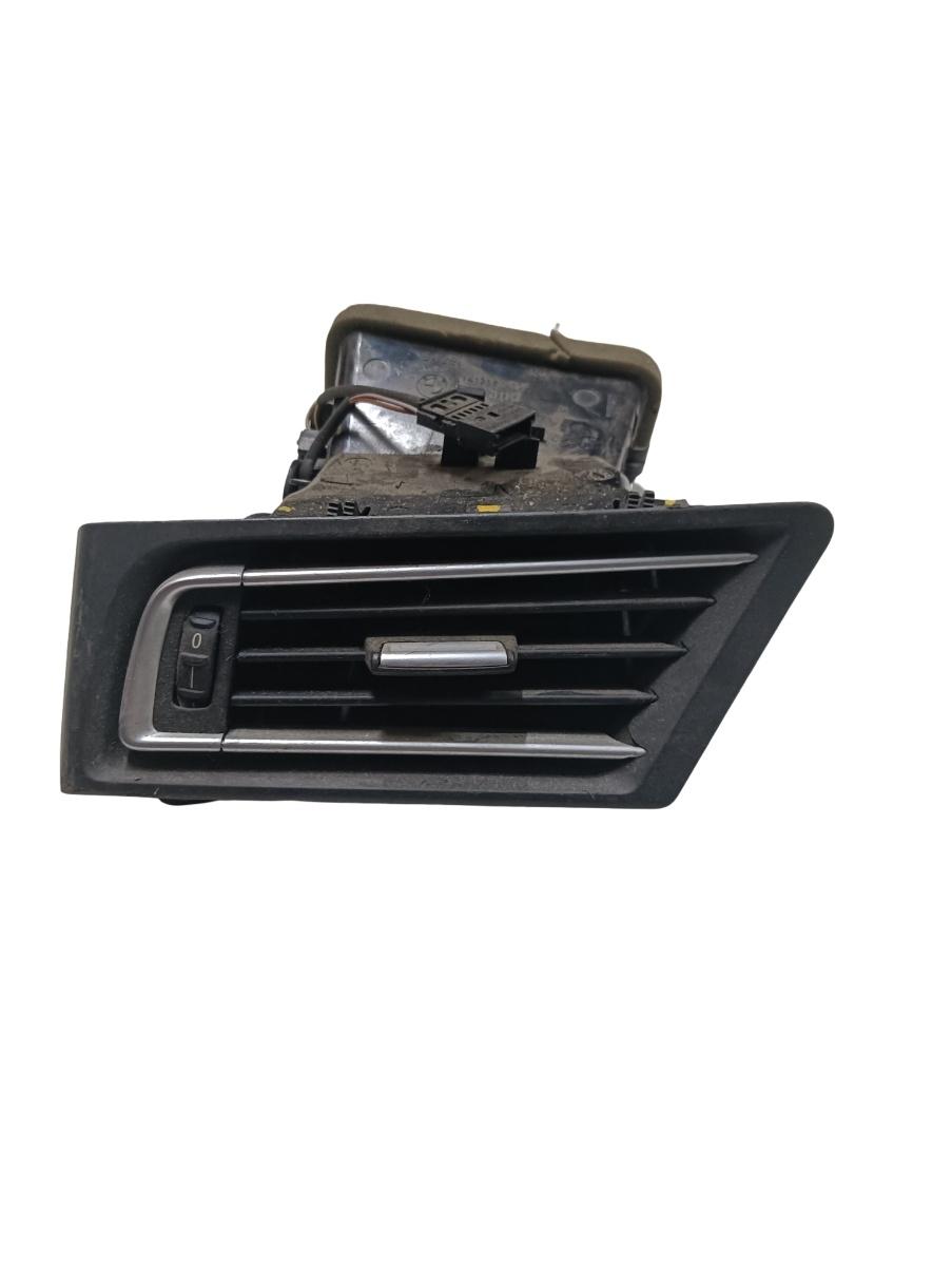Grila ventilatie dreapta fata BMW 7 V F01, F02, F03, F04 2008 - 2015