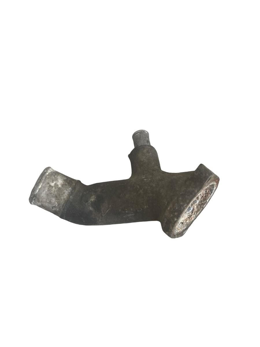 Flansa lichid de racire TOYOTA RAV 4 II _A2_ 2000 - 2005 2.0D