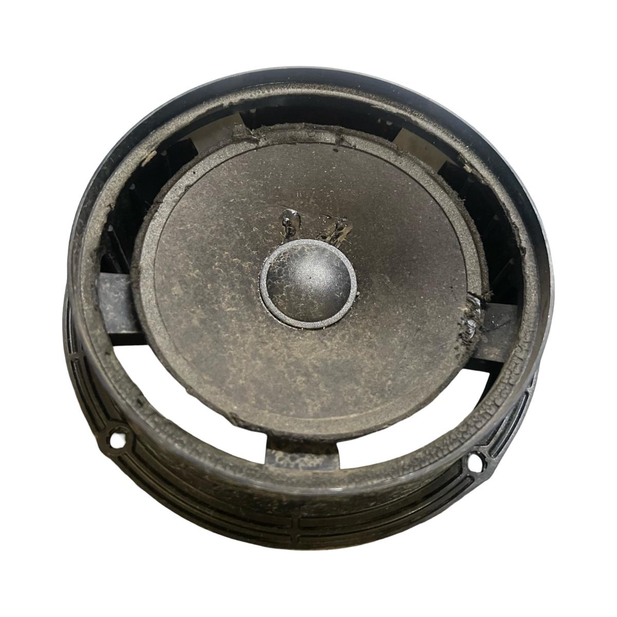 Difuzor portiera fata dreapta VOLKSWAGEN TRANSPORTER V Box 7HA, 7HH, 7EA, 7EH 2003 - > 7H0035453