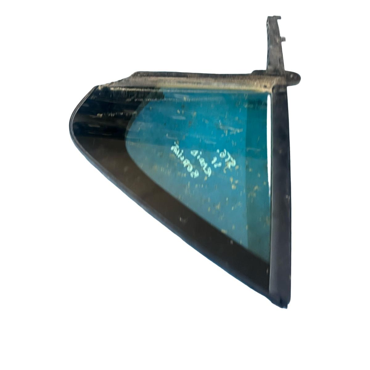 Geam lateral spate stanga spate SKODA RAPID II NH3 2012 - >