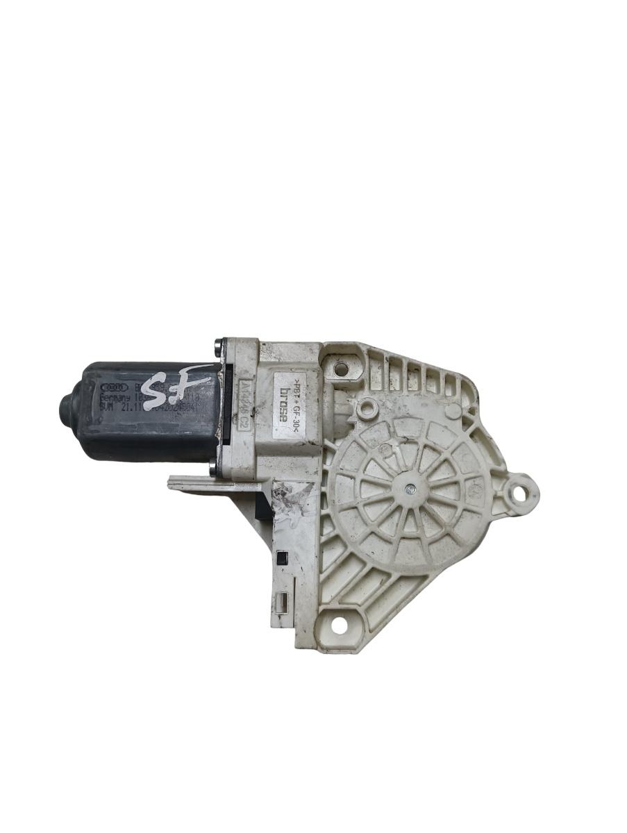 Motoras geam pivotant stanga fata AUDI A4 IV 8K2, B8 2007 - 2015