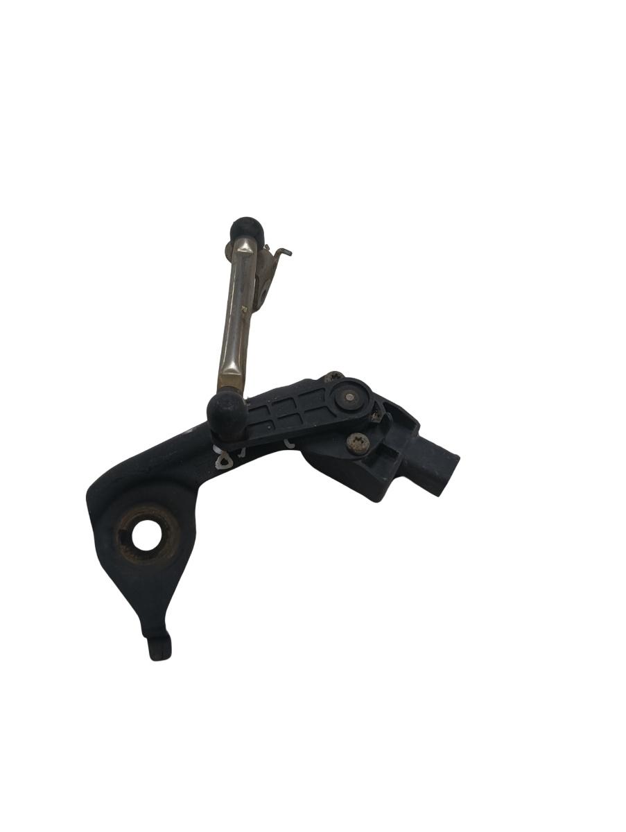 Senzor nivel dreapta spate AUDI A6 III Avant 4F5, C6 2005 - 2011 1t0907503