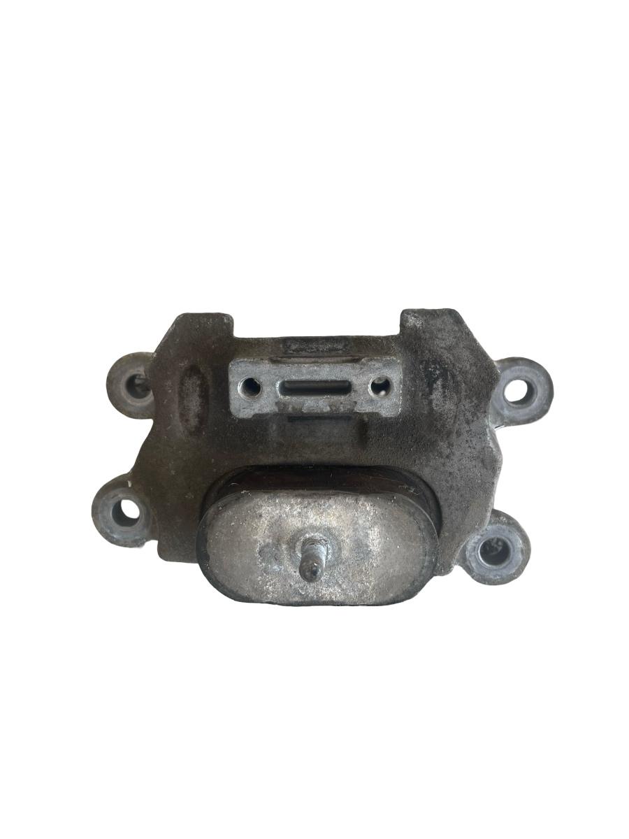 Suport motor AUDI A5/S5 8T3 2007 - 2017 2.7 TDI CAMA, CGKA 8K03991157 – foto 2