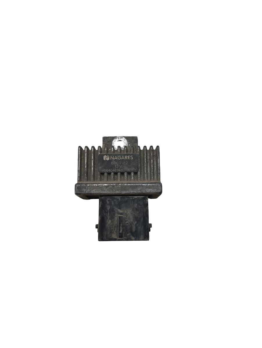 Releu preincalzire bujii incandescente RENAULT KANGOO Express FW0/1_ 2008 - > 9640469680a