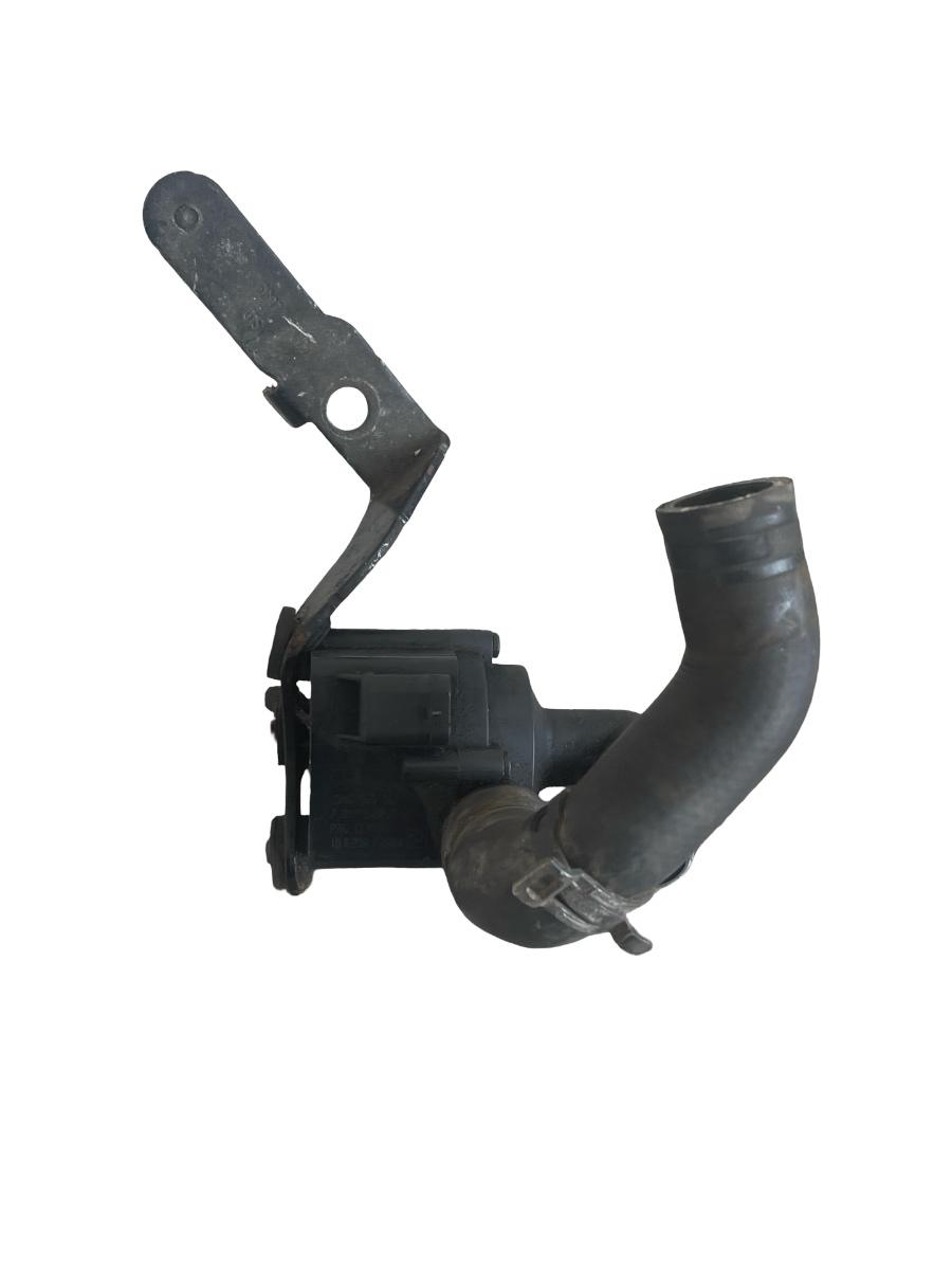 Pompa de apa auxiliara VOLKSWAGEN GOLF VI 5K1 2008 - 2013 1.6 TDI CAYC 5N0965561