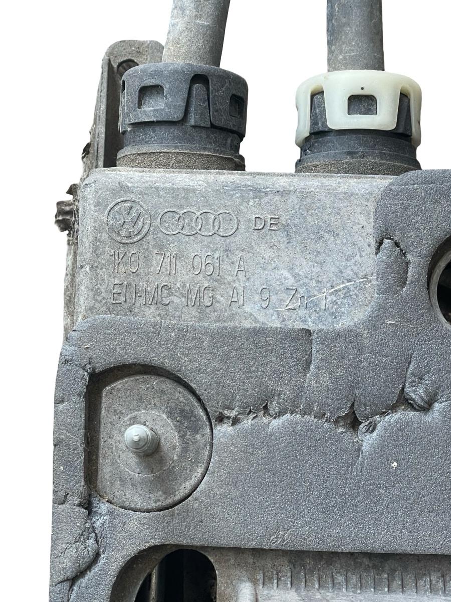 Timonerie schimbator de viteze VOLKSWAGEN PASSAT B6 2005 - 2010 1.9 TDI BKC 1K0711061A – foto 6