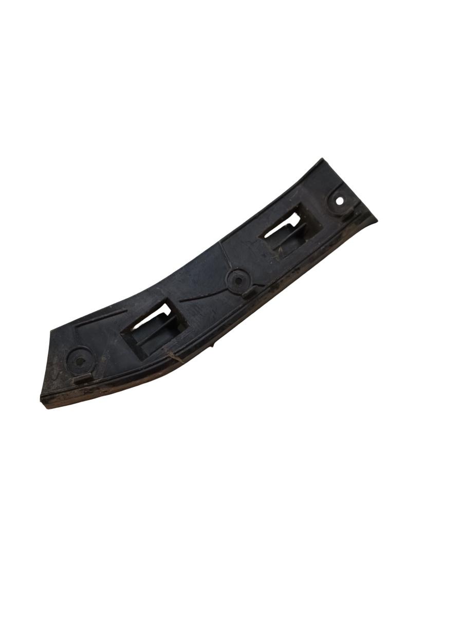 Suport bara de protectie fata dreapta fata VOLKSWAGEN POLO 9N_ 2001 - 2012 VAG 6q0807184
