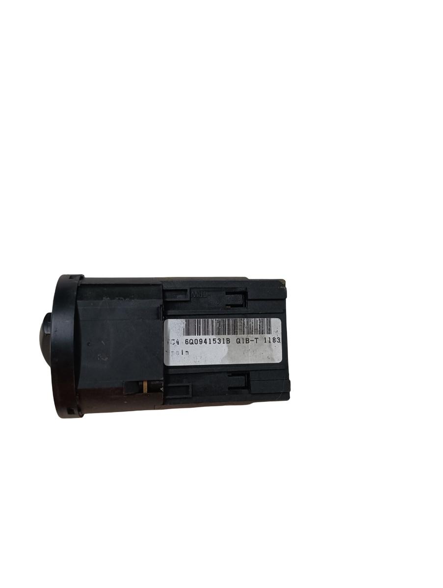 Bloc lumini VOLKSWAGEN POLO 9N_ 2001 - 2012 VAG 6q0941531b – foto 2