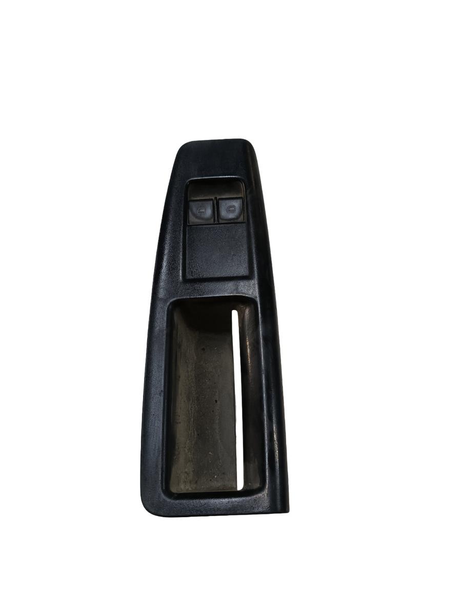 Butoane geamuri electrice stanga fata VOLKSWAGEN POLO 9N_ 2001 - 2012