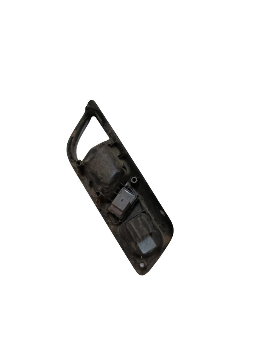 Buton reglaj oglinzi  VOLKSWAGEN POLO 9N_ 2001 - 2012 – foto 2