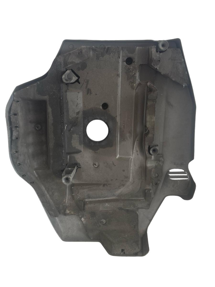 Capac motor (ornament) LEXUS IS II Saloon GSE2_, ALE2_, USE2_ 2005 - 2013 – foto 3