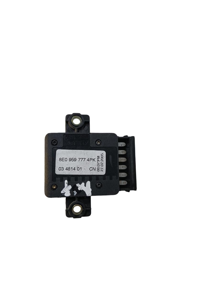 Buton reglaj scaun dreapta fata AUDI A6/S6 III Saloon 4F2, C6 2004 - 2011 8e09597774pk