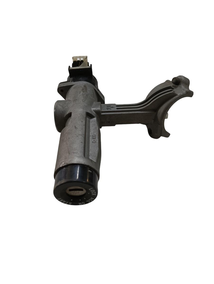 Contact auto CHEVROLET CAPTIVA C100, C140 2006 - >
