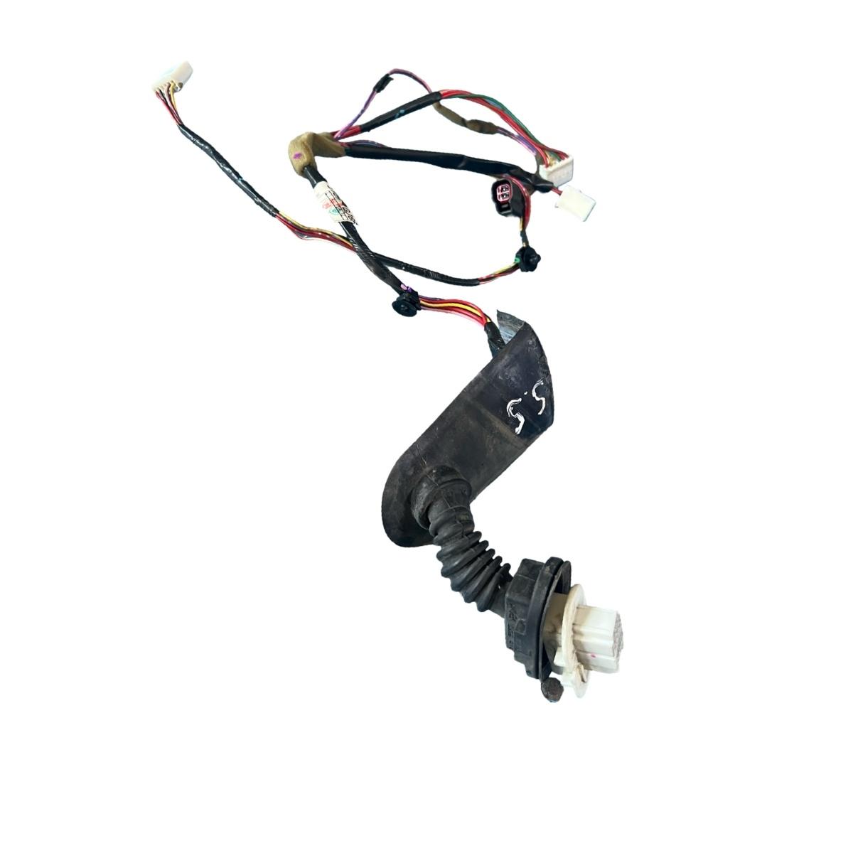 Cablaj portiera spate stanga spate MAZDA 6 GG 2002 - 2008
