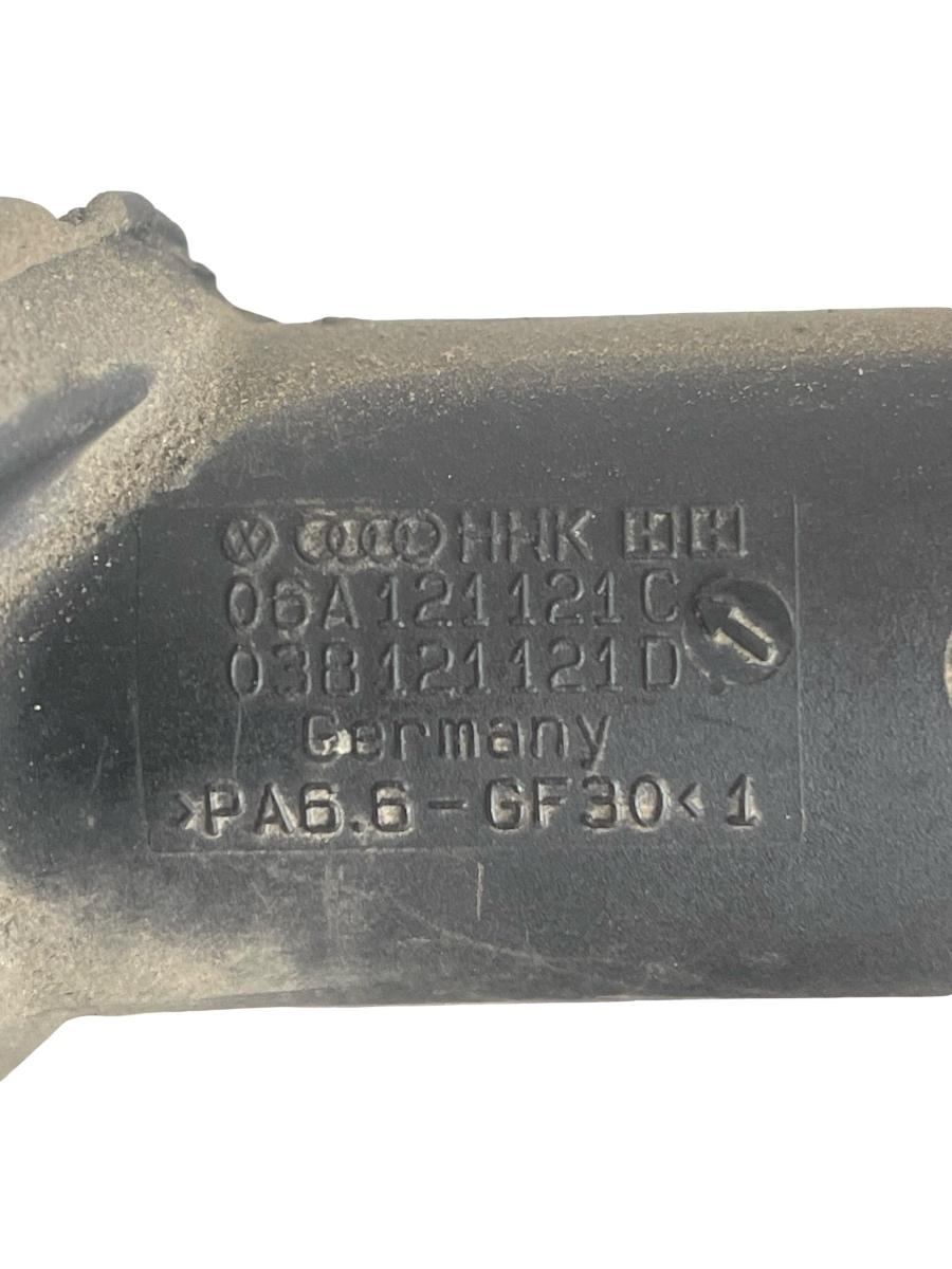Flansa lichid de racire VOLKSWAGEN GOLF IV 1J1 1997 - 2007 1.9 TDI AJM 06A121121C – foto 2
