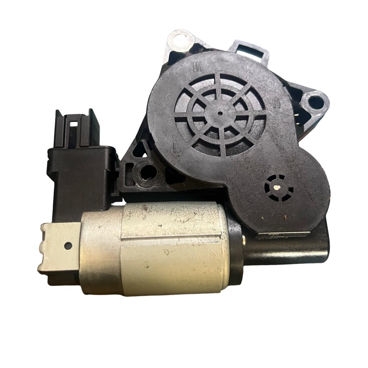 Motoras geam pivotant dreapta fata MAZDA 6 GG 2002 - 2008