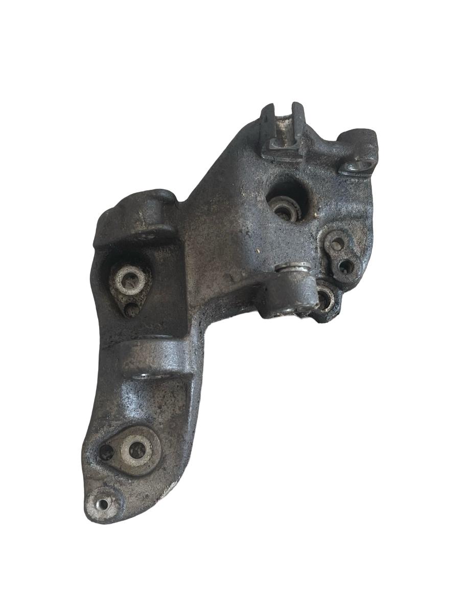 Suport alternator FORD FIESTA V JH_, JD_ 2001 - 2010 TDCi F6JA, F6JB 9641715580