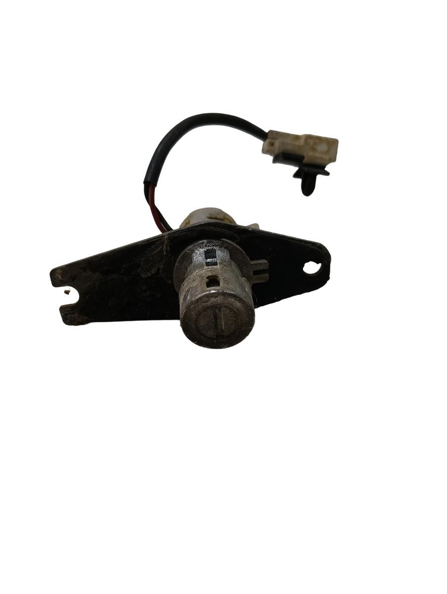 Butuc portbagaj  CHEVROLET CAPTIVA C100, C140 2006 - > – foto 2