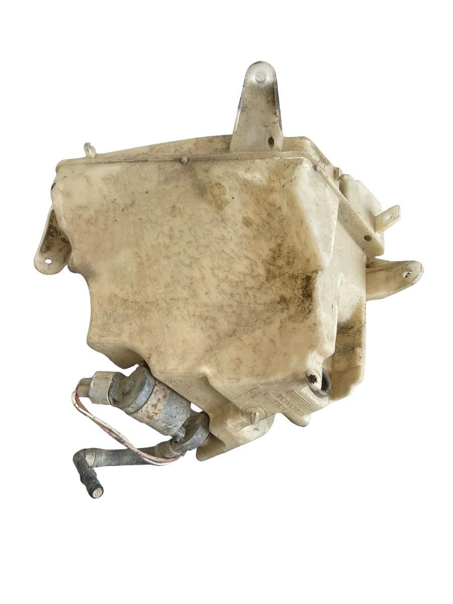 Vas/rezervor lichid de spalare parbriz cu pompita TOYOTA LAND CRUISER 90 _J9_ 1995 - > 060351-857