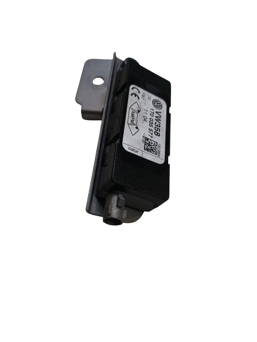 Antena GPS VOLKSWAGEN TOURAN 1T1, 1T2 2003 - 2010 1t0035577
