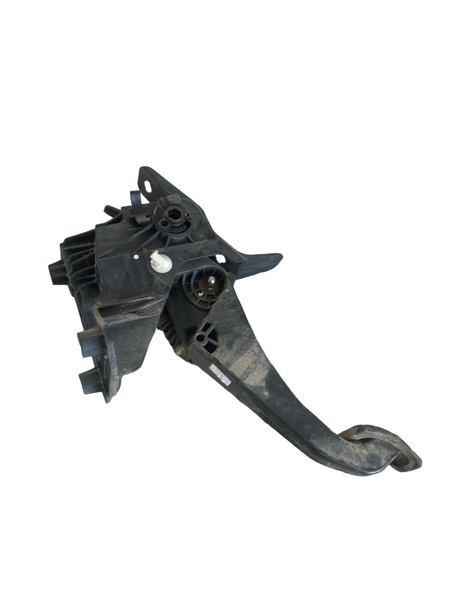 Pedala de ambreiaj DACIA SANDERO II 2012 - > 1.0i 8201298901 – foto 2