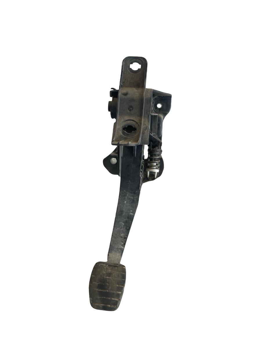 Pedala de ambreiaj DACIA SANDERO II 2012 - > 1.0i 8201298901