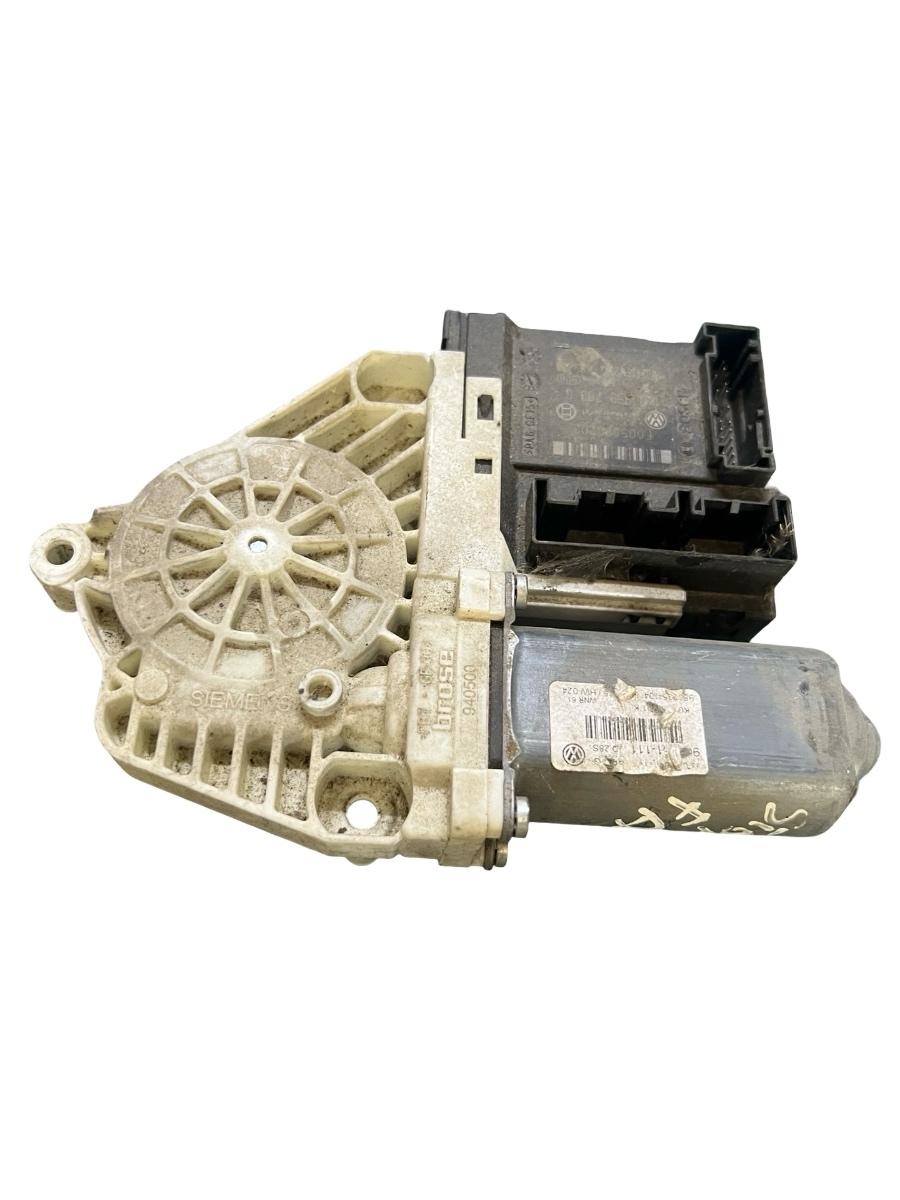 Motoras geam pivotant stanga fata VOLKSWAGEN GOLF V 1K1 2003 - 2009 VAG 1K0959793G – foto 2