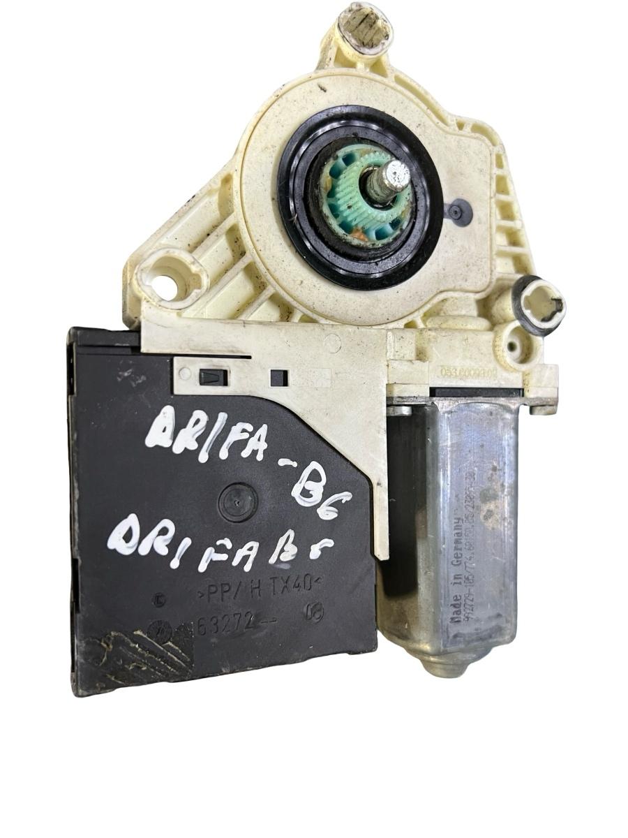 Motoras geam pivotant dreapta fata VOLKSWAGEN GOLF V 1K1 2003 - 2009 BOSCH 1K0959792G