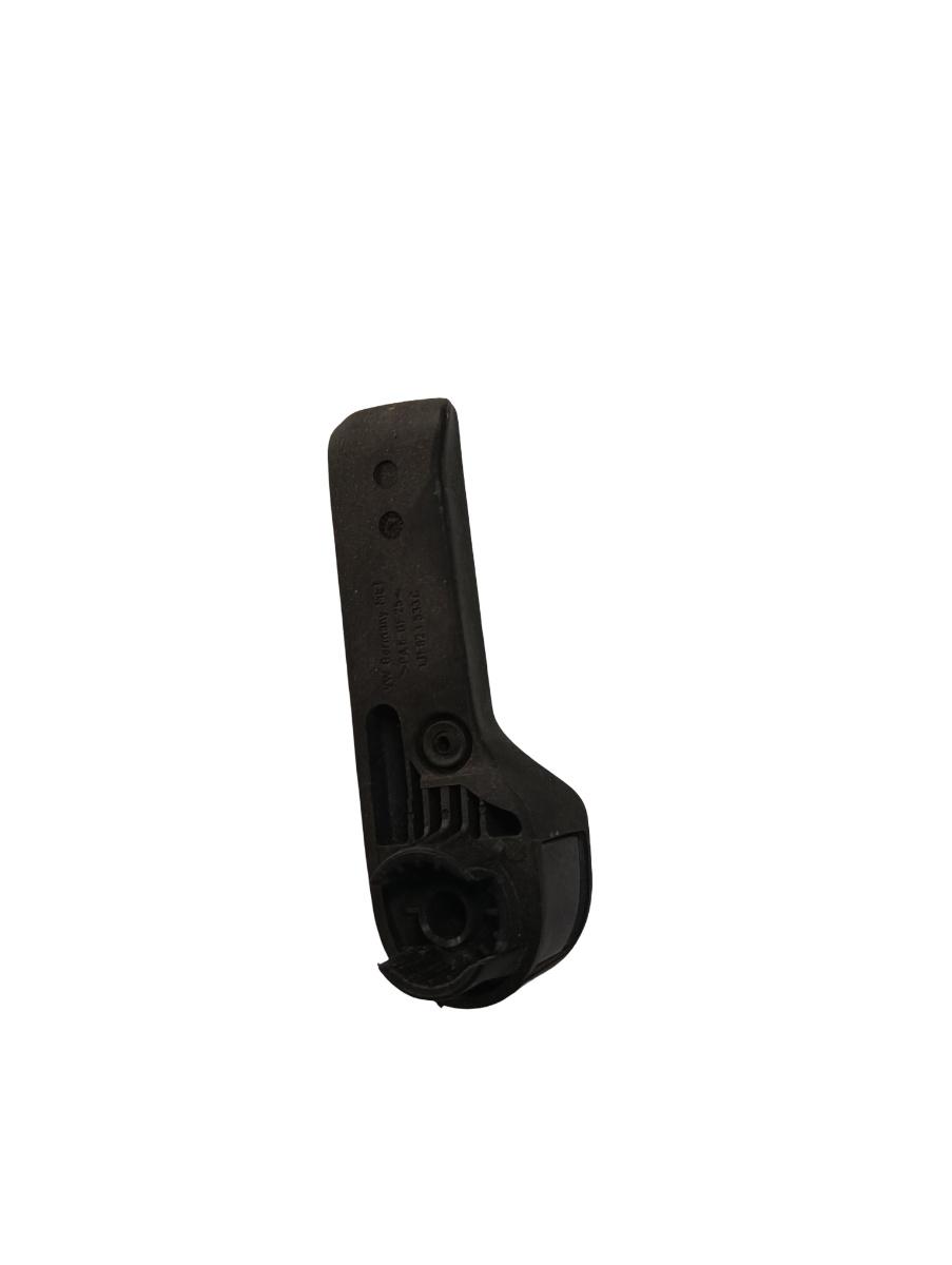 Maner deschidere capota  VOLKSWAGEN GOLF PLUS 5M1, 521 2004 - 2013
