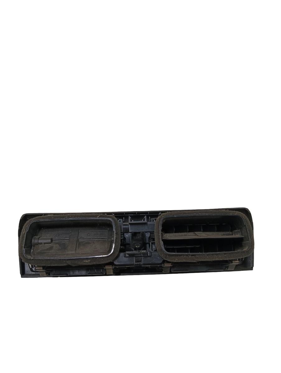Buton avarie/grila ventilatie  BMW 1 II F20 2010 - > 9317944 – foto 2