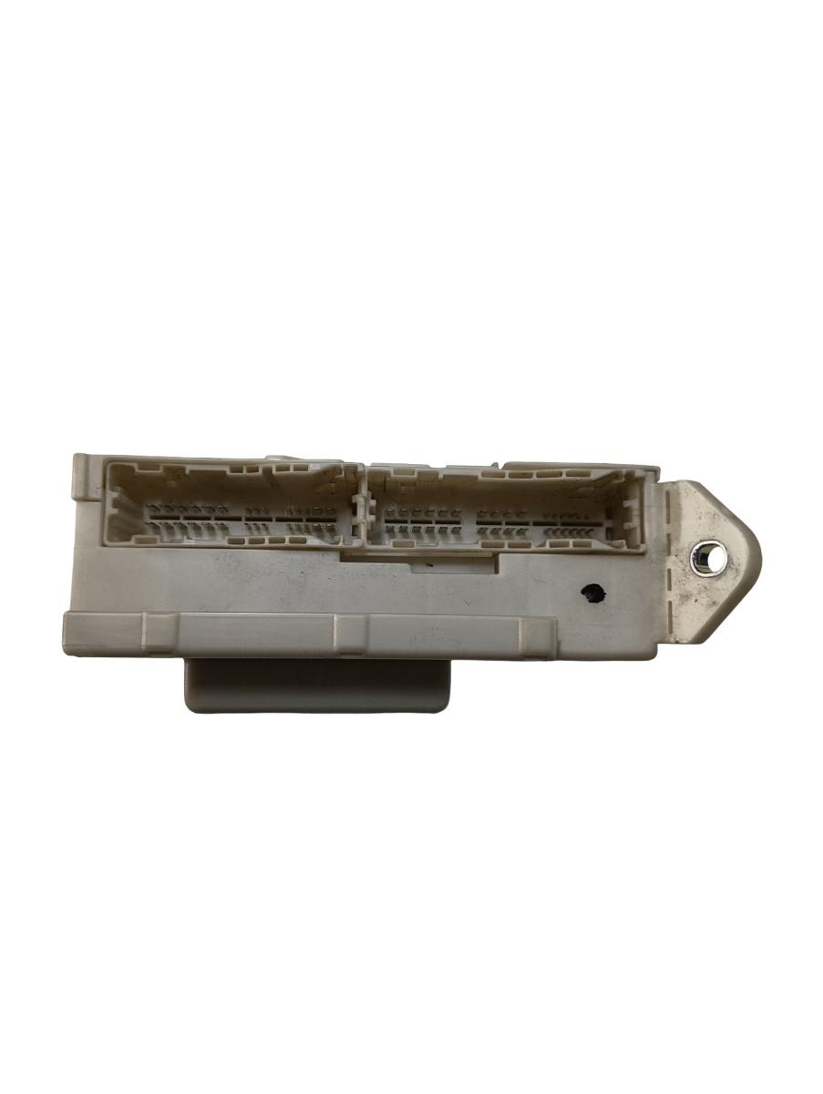 Panou sigurante LEXUS IS II Saloon GSE2_, ALE2_, USE2_ 2005 - 2013 8273053022