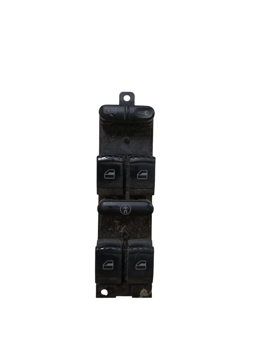 Butoane geamuri electrice stanga fata VOLKSWAGEN PASSAT Estate 3B5 1997 - 2001 1j4959857