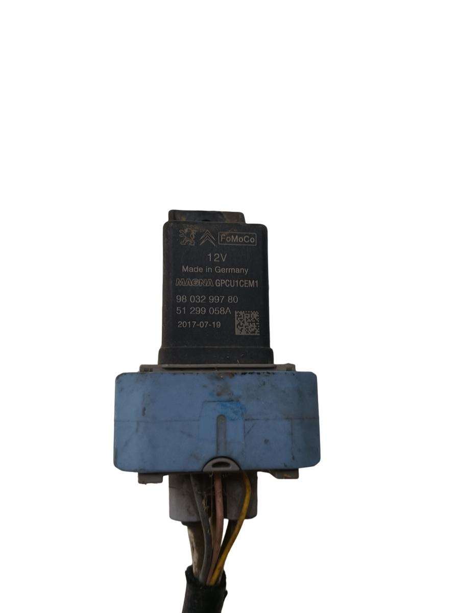 Releu preincalzire bujii incandescente FORD FOCUS III Saloon 2010 - > 9803299780 – foto 2