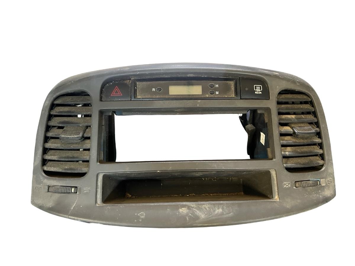 Panou de bord HYUNDAI ACCENT III MC 2005 - 2010 20060821-0323