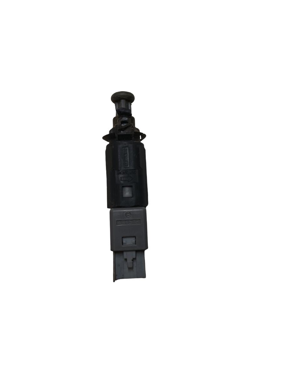 Switch DACIA DUSTER 2010 - > 431512