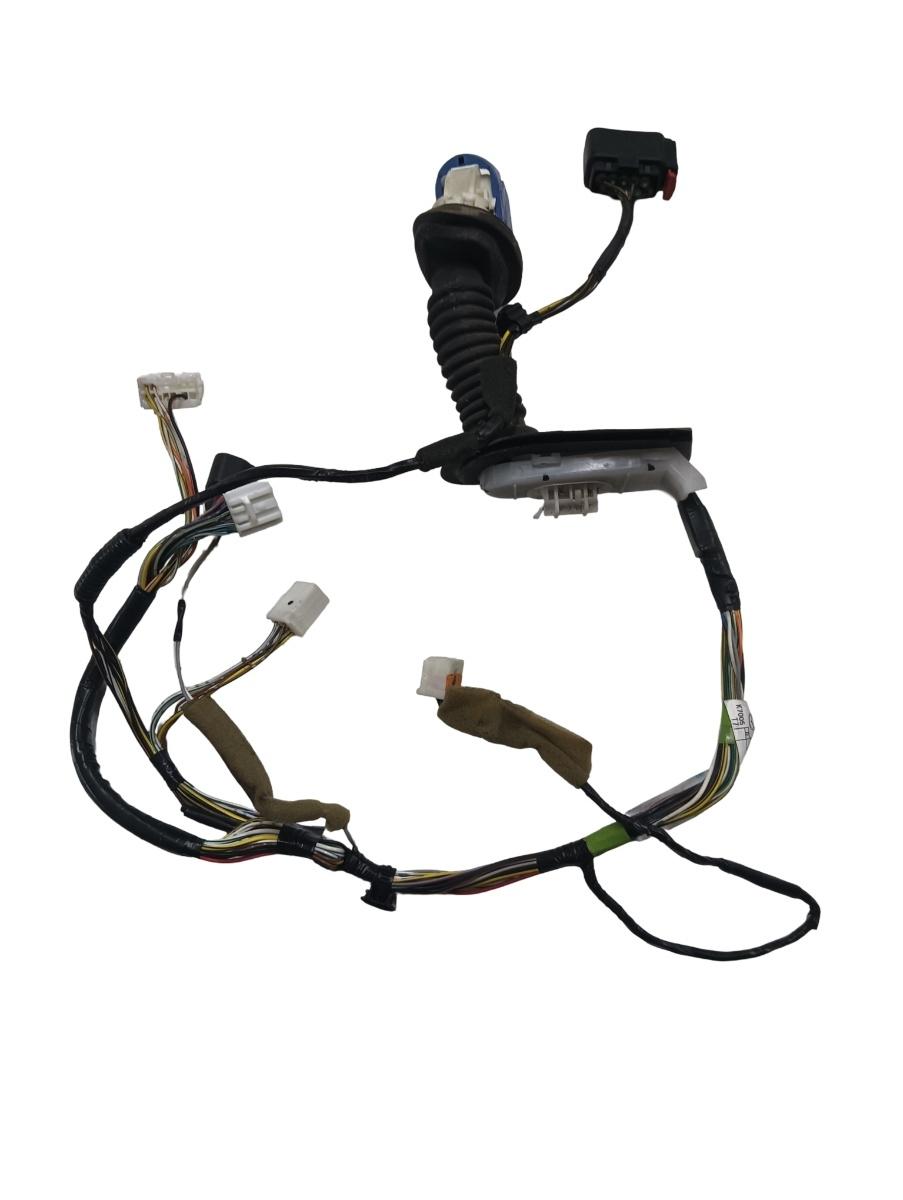 Instalatie electrica usa Mazda 3 2006 stanga fata MAZDA MPV III LY 2006 - > – foto 2
