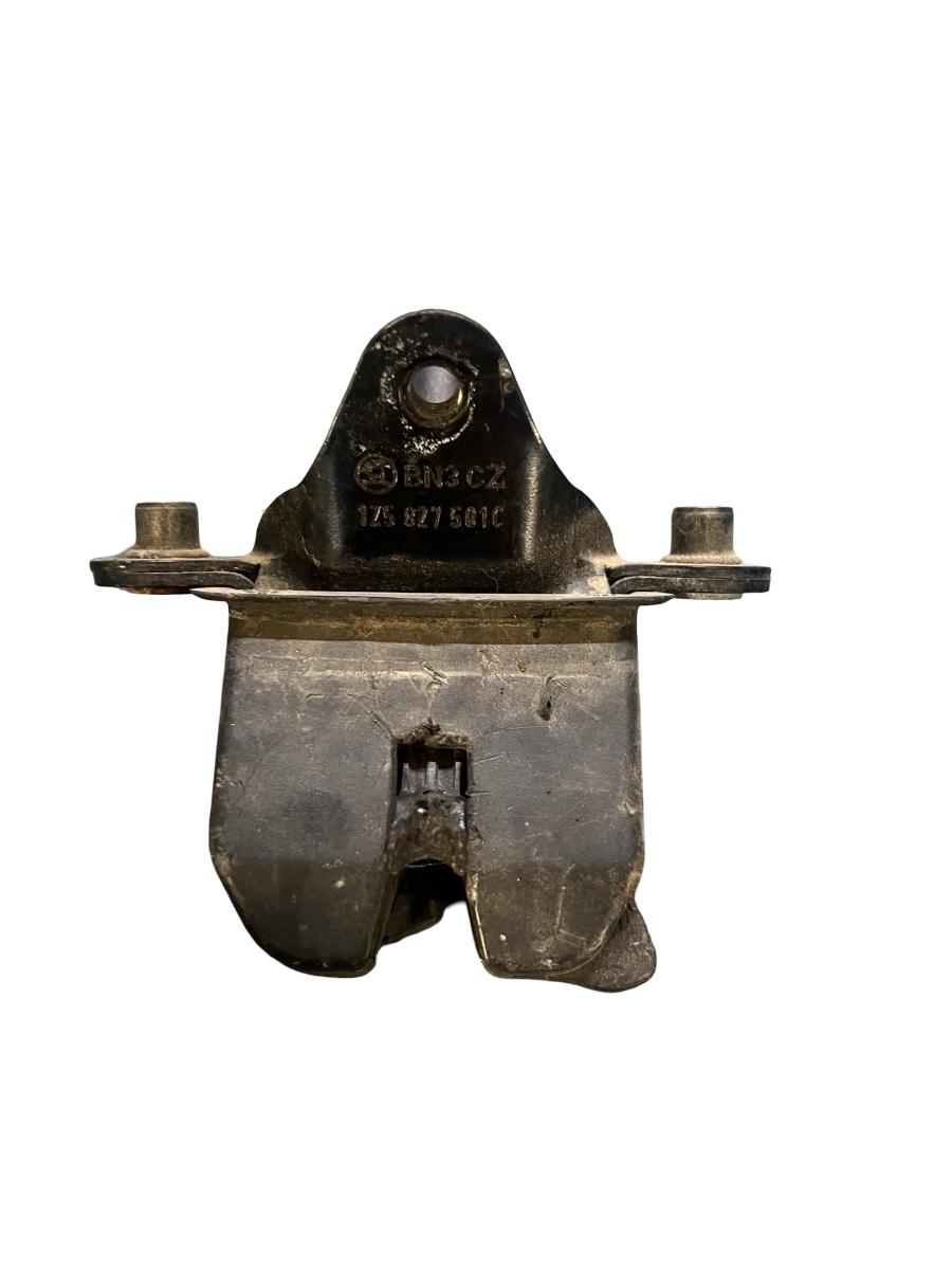 Broasca hayon/portbagaj SKODA OCTAVIA 1Z3 2004 - 2013 1Z9827511C