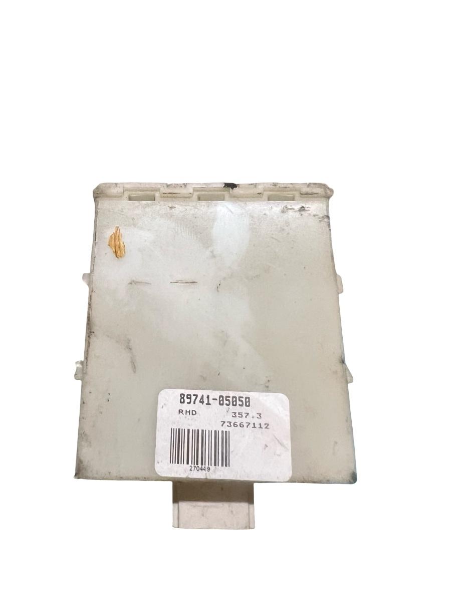 Modul de confort TOYOTA AVENSIS Saloon _T25_ 2003 - 2008 89741-05050