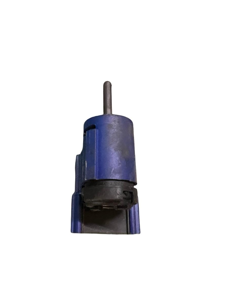 Comutator senzor pedala de frana VOLKSWAGEN POLO 9N_ 2001 - 2012 1J0927189E