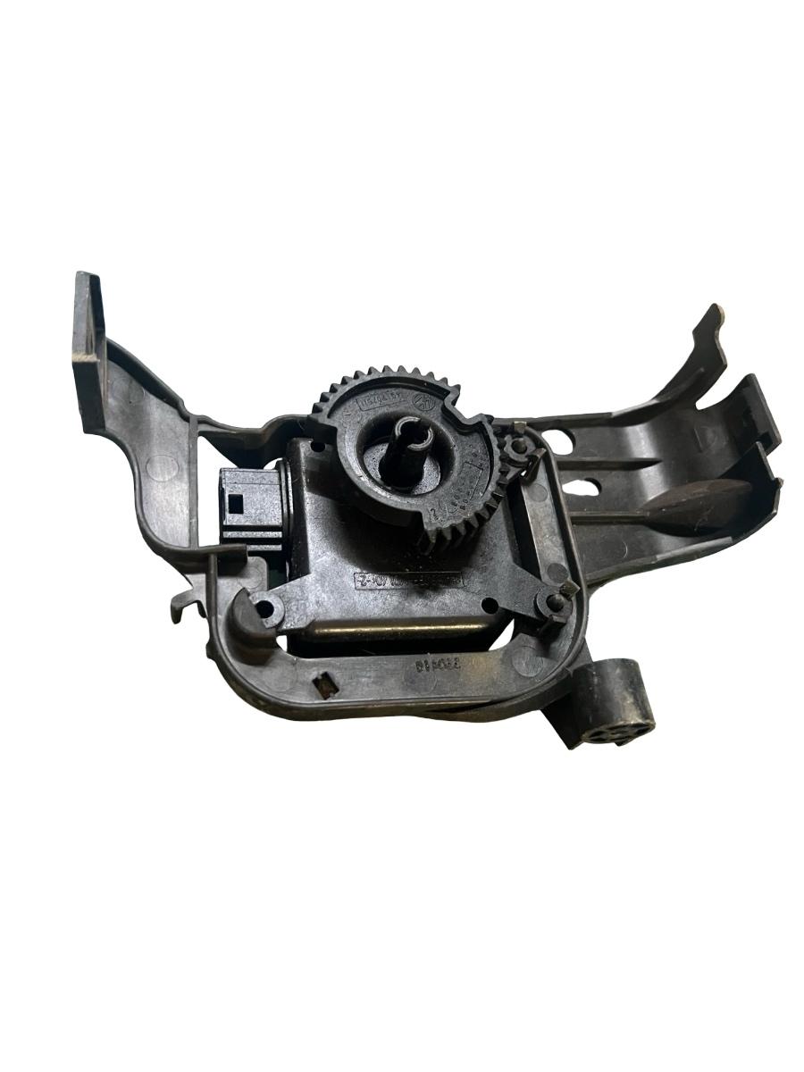 Actuator/motoras clapeta aer AC VOLKSWAGEN POLO 9N_ 2001 - 2012 309368201BD – foto 2
