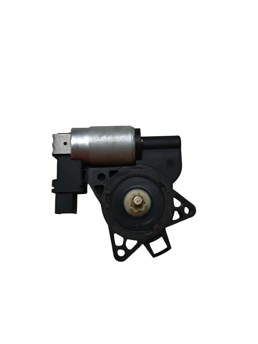 Motoras geam pivotant Mazda 3 2006 stanga spate MAZDA MPV III LY 2006 - > – foto 2