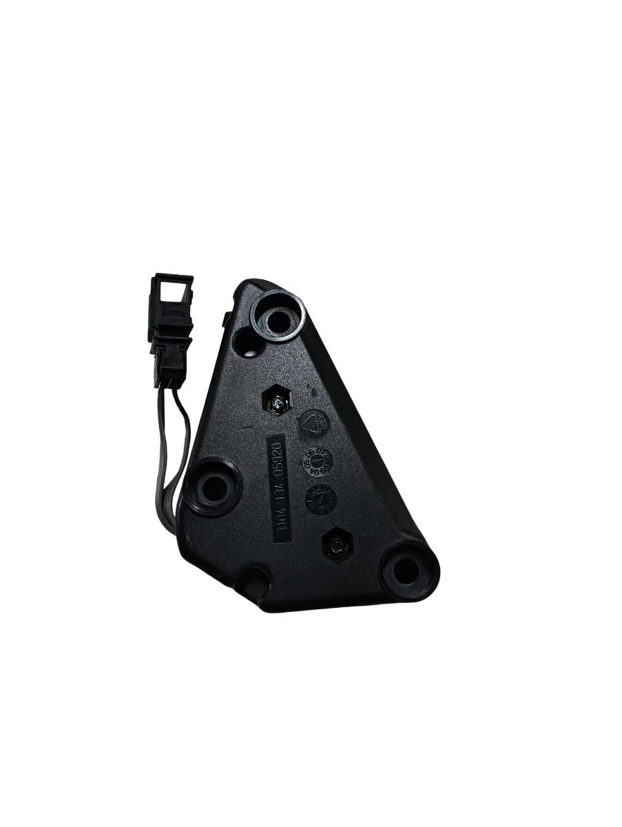 Amplificator de sunet stanga fata VOLKSWAGEN GOLF V 1K1 2003 - 2009 TDI 16V BKD VAG 1k0035463d