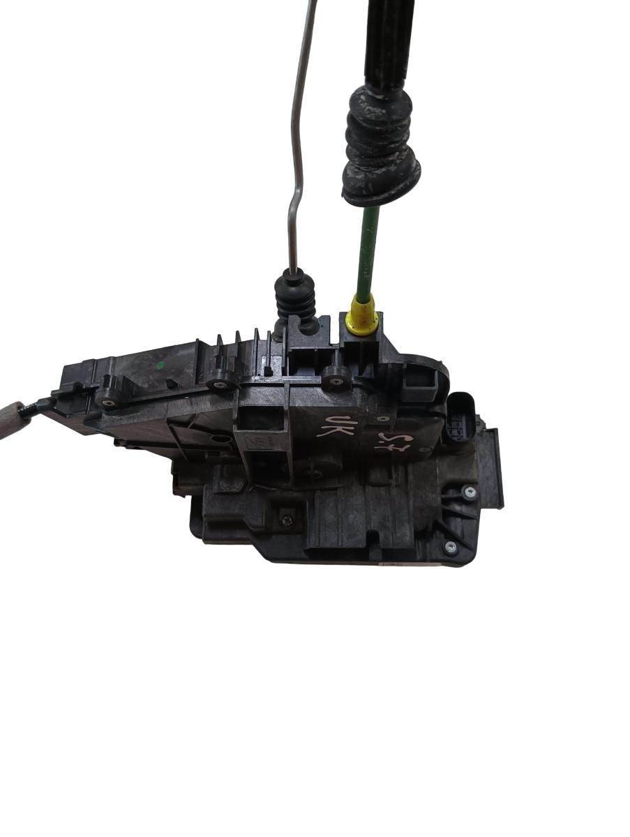 Broasca usa UK stanga fata MERCEDES-BENZ C-CLASS W205 2013 - > – foto 2