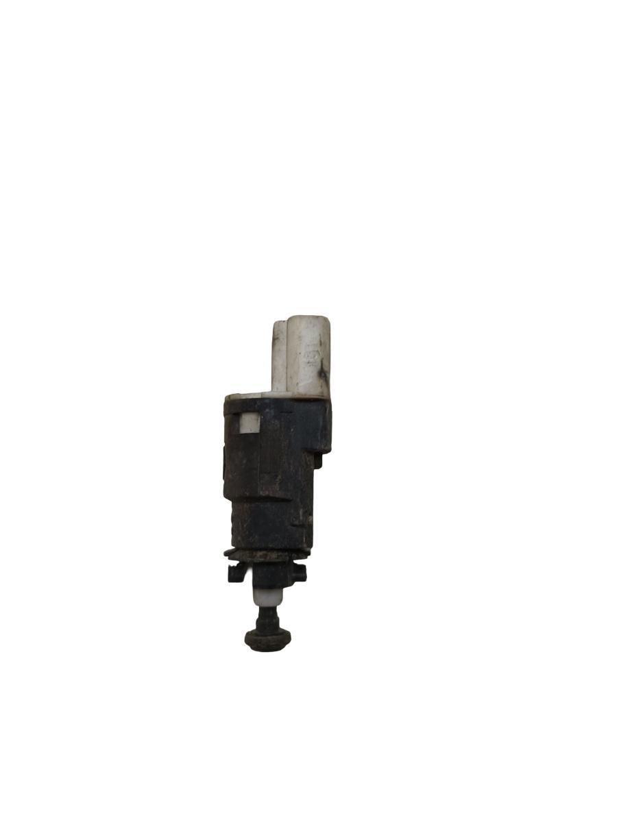 Switch frana  DACIA DUSTER 2010 - > 8200276381d – foto 2