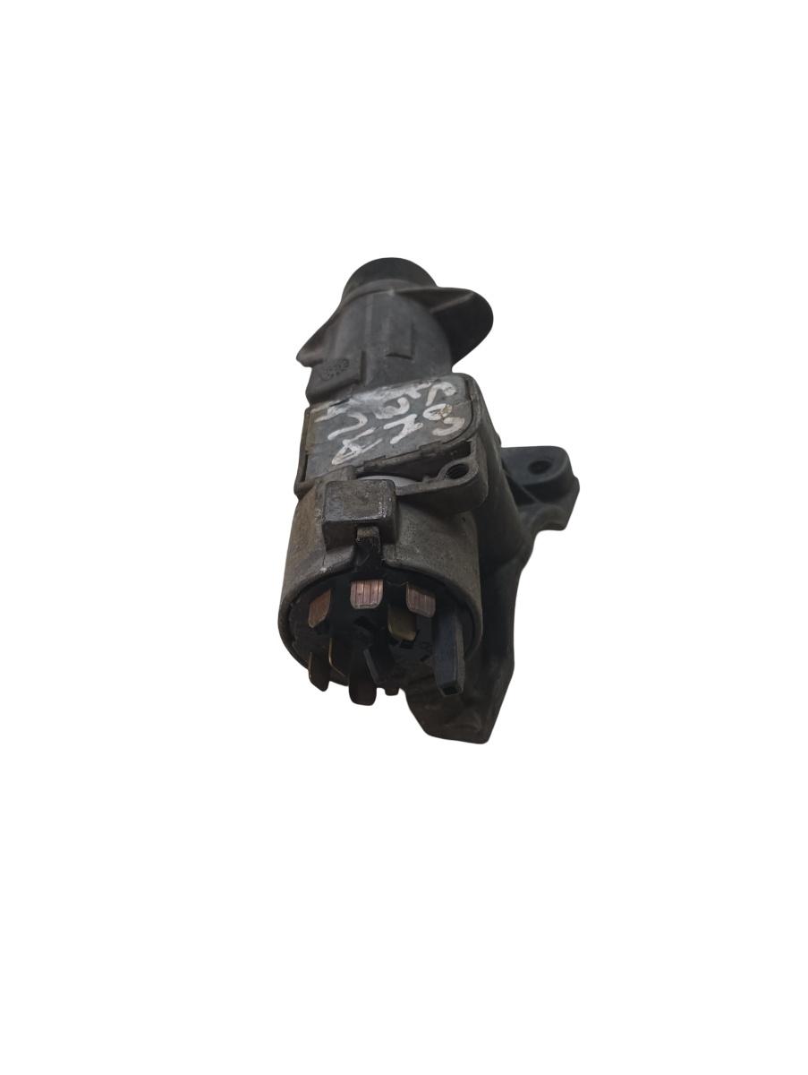 Contact de pornire VOLKSWAGEN GOLF IV 1J1 1997 - 2007 1.6 1.6 AEH, AKL, APF VAG 4b0905851c